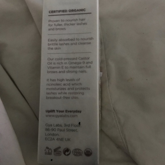 Gya Labs Organic castor oil is a vegetable oil (also known as a carrier oil NEW - Picture 2 of 4